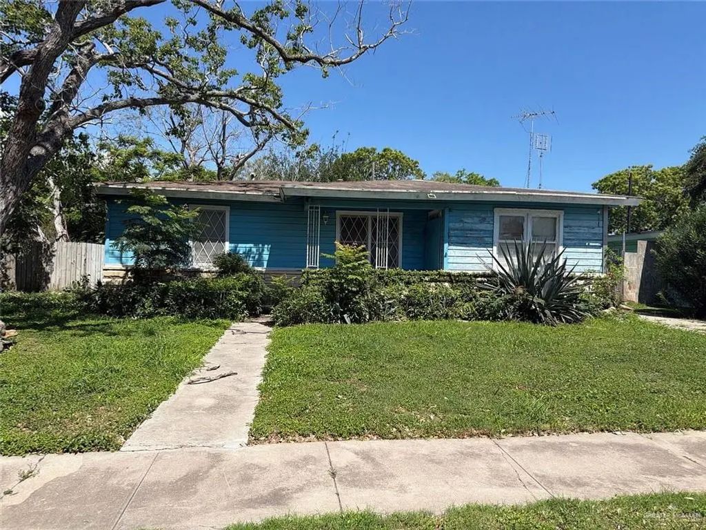 430 Canterbury Drive, Corpus Christi