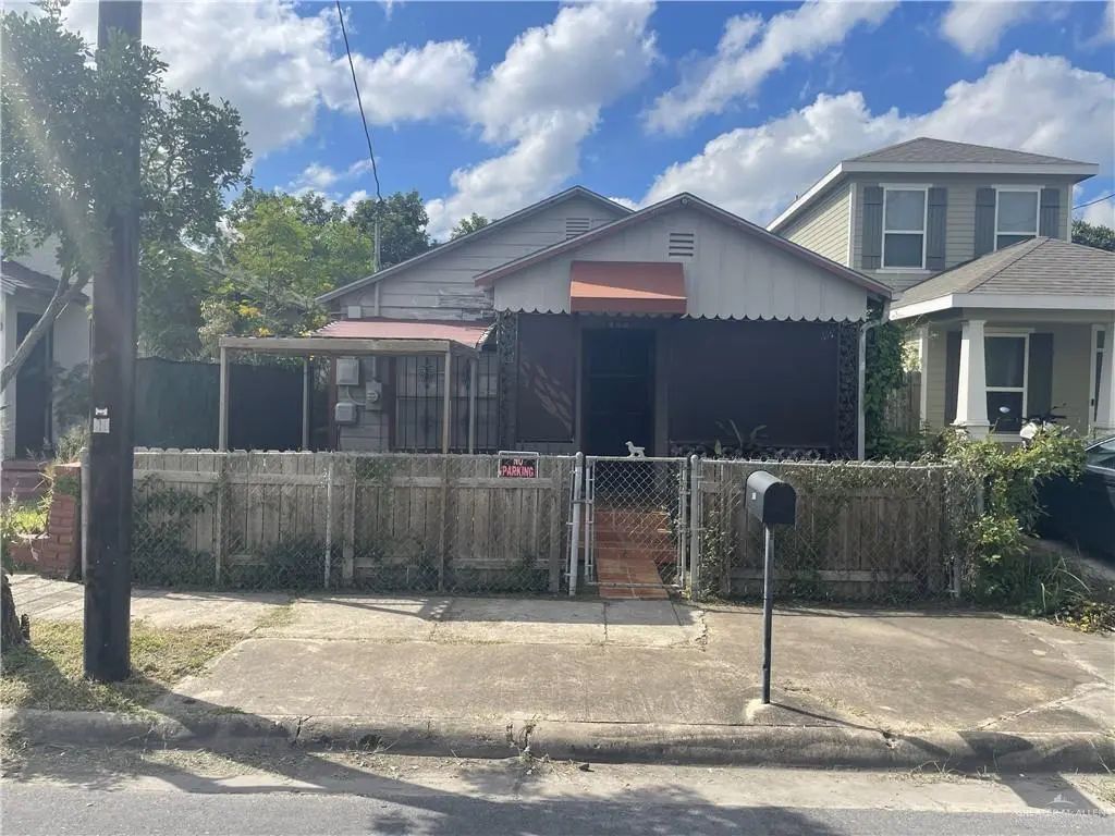 207 W Clark Avenue, Pharr
