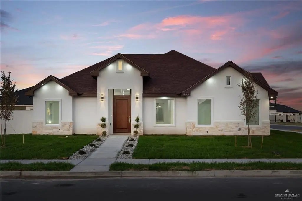 804 N Buxton Avenue, Edinburg