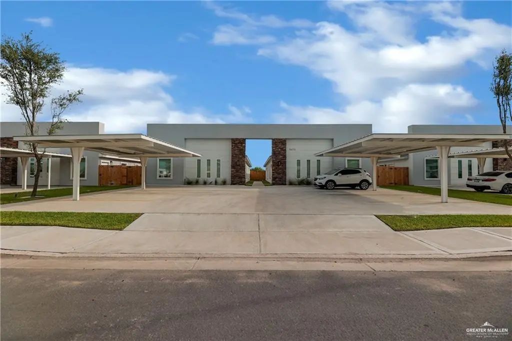 5613 Notre Dame Avenue 3, McAllen