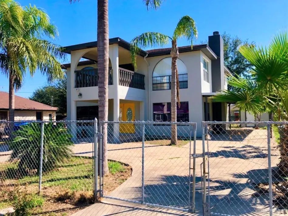904 El Campo Drive, San Juan