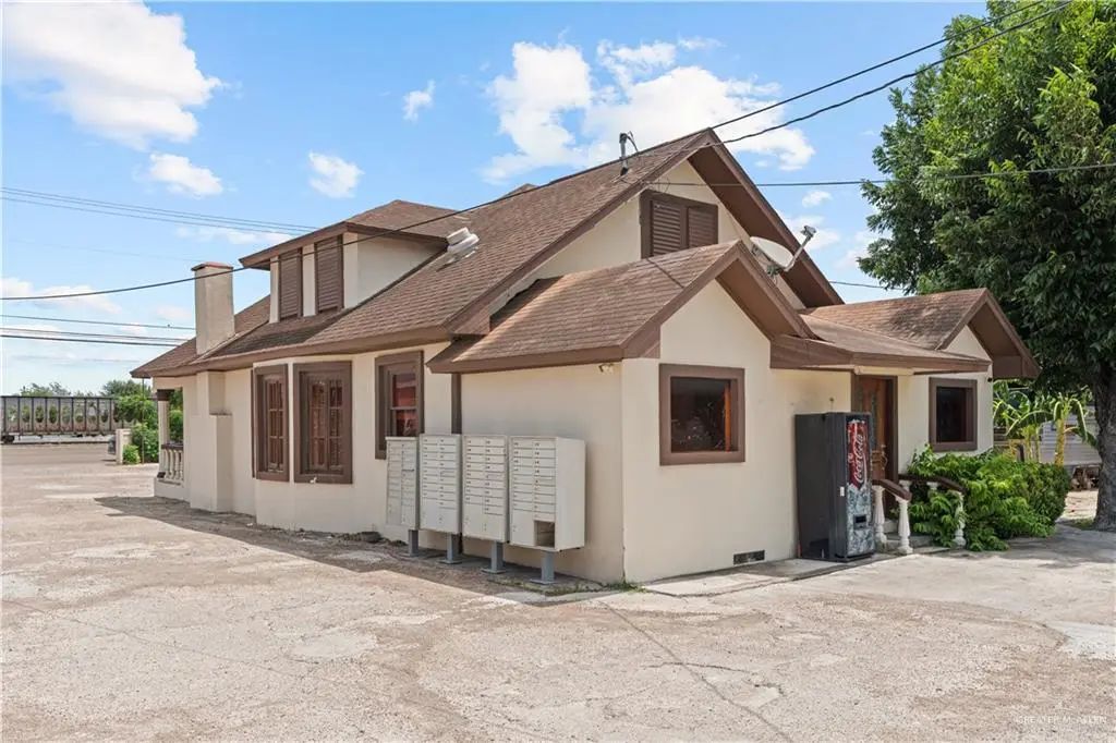 2525 W Us Highway Business 83 61, McAllen