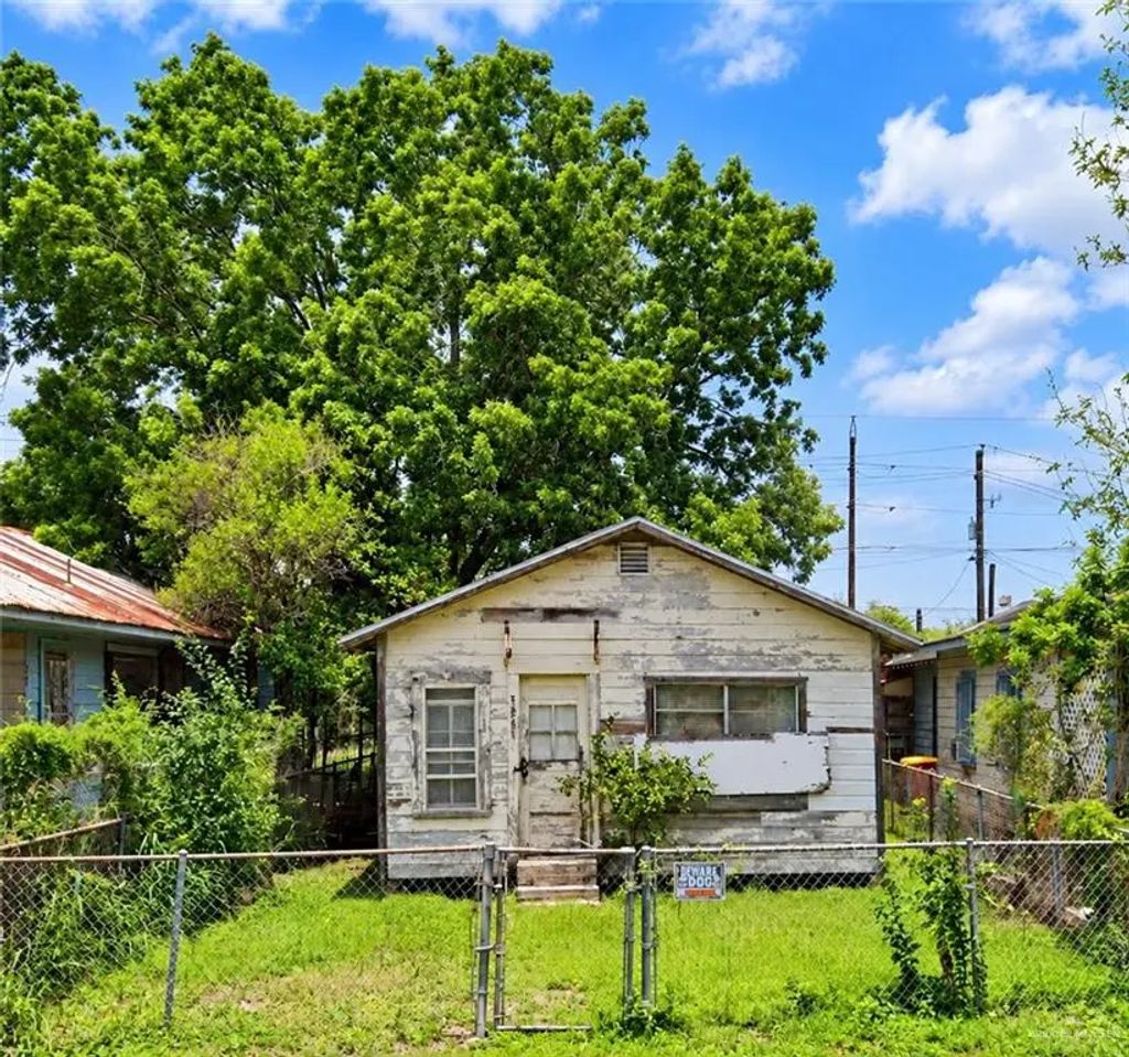 2509 E Harrison Street, Brownsville