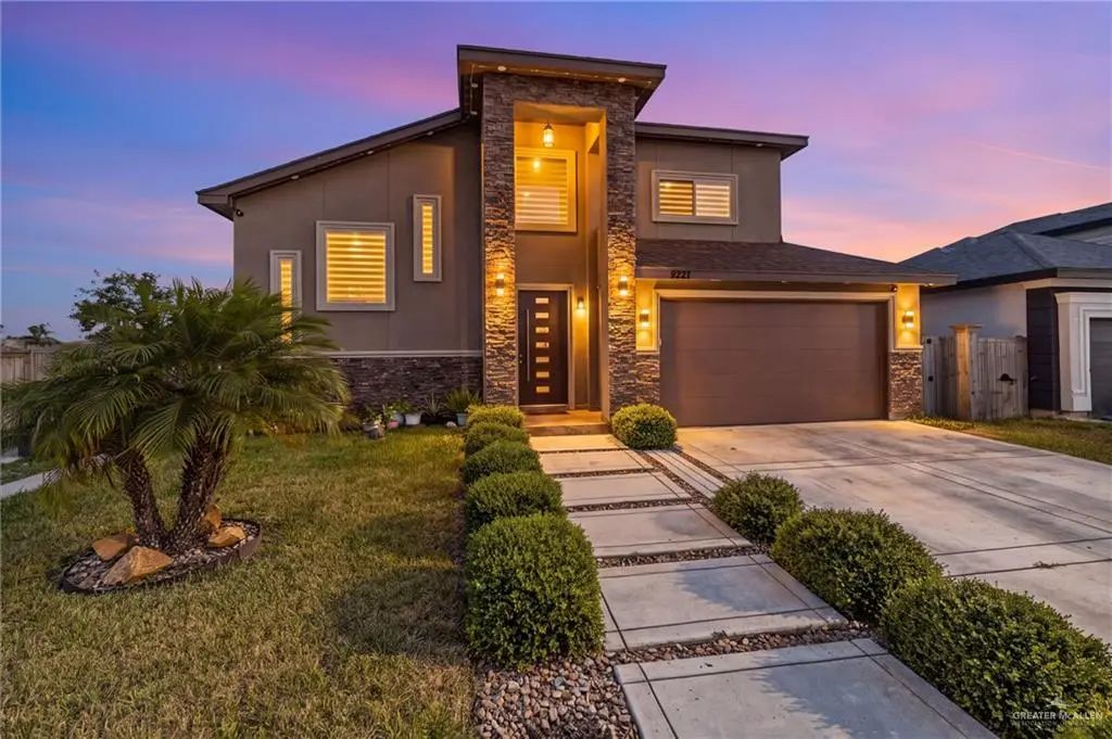 9221 Areca Palm, Los Fresnos