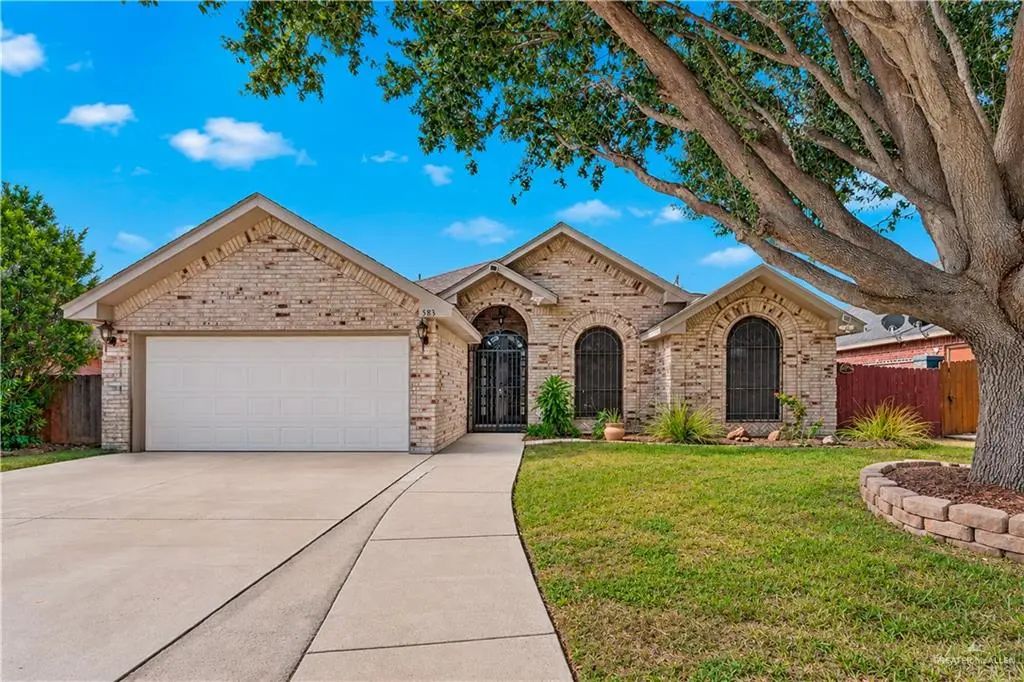 583 Greystone Circle, Alamo