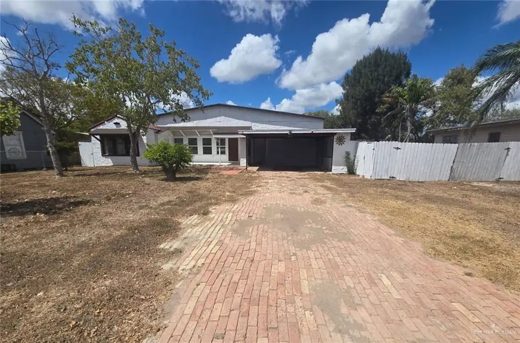 1093 N Sam Houston Boulevard, San Benito