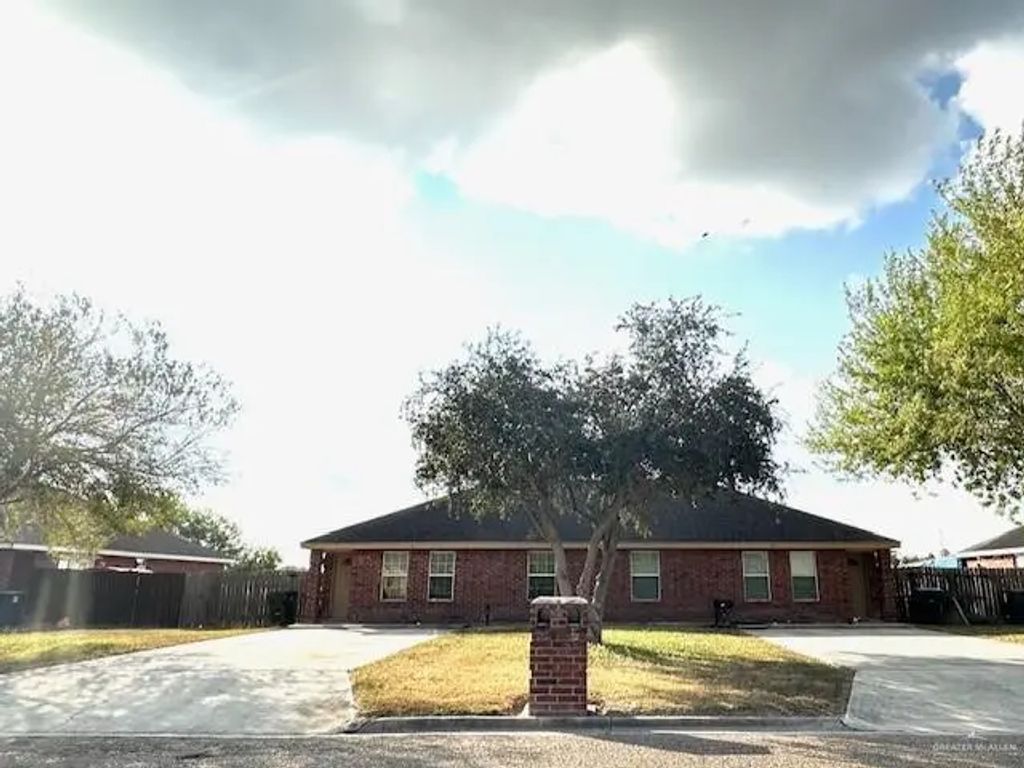 2101 N G Street, Harlingen