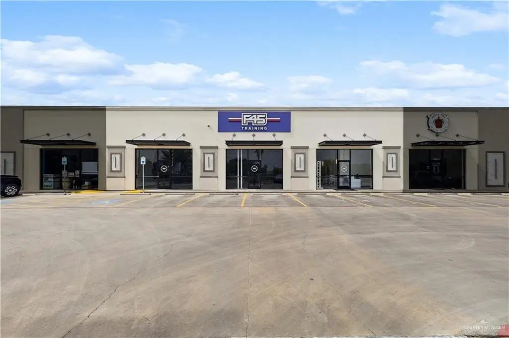 2308 E 1st Street 3-5, Mission