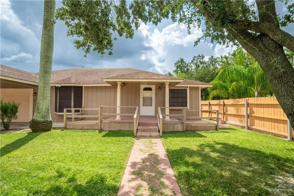 2603 North Lane, Weslaco