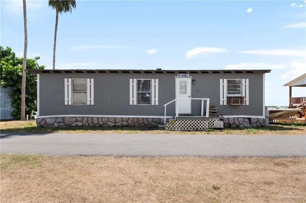 8482 Lago Vista Drive, Edcouch