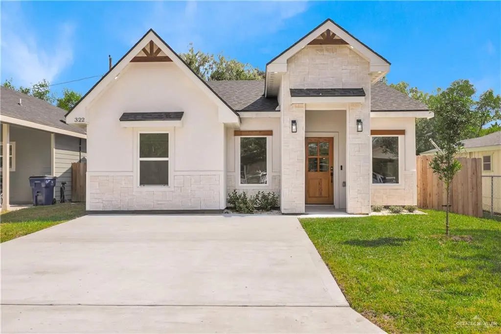 322 Palm Avenue, Mercedes