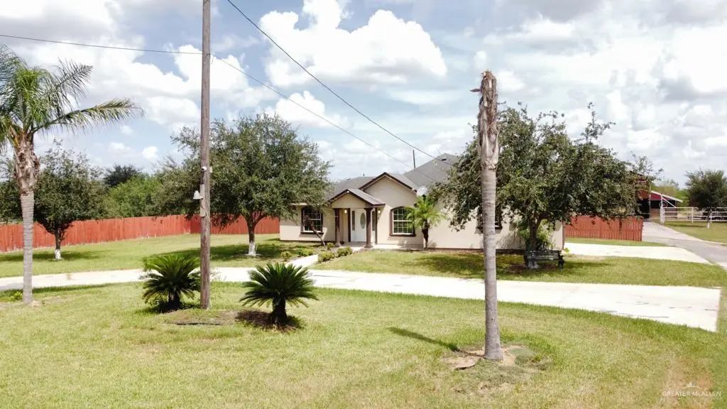 308 El Dora Road, Donna