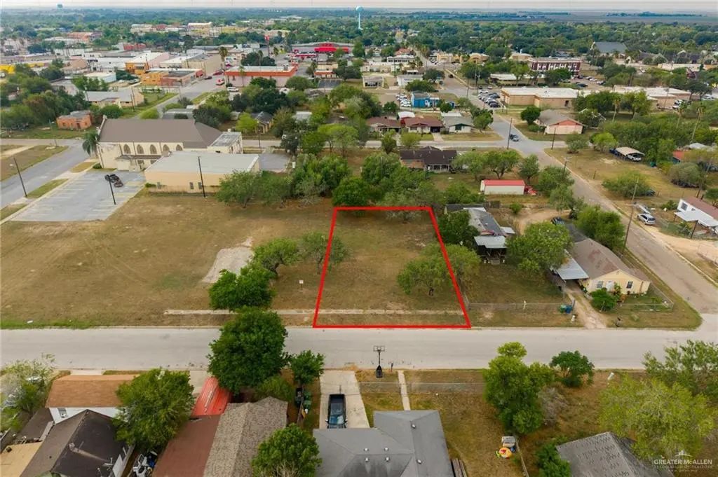 Durham Avenue, Raymondville