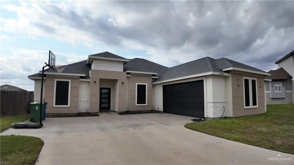 24096 Brownstone Circle W, Harlingen