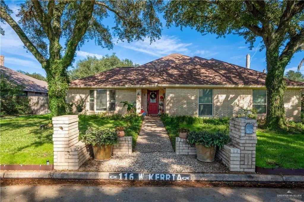 116 W Kerria Avenue, McAllen