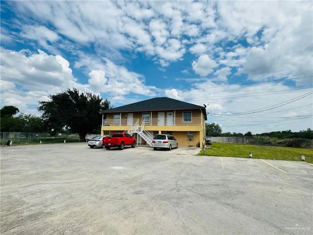 3304 N Palm Leaf Circle, Mission