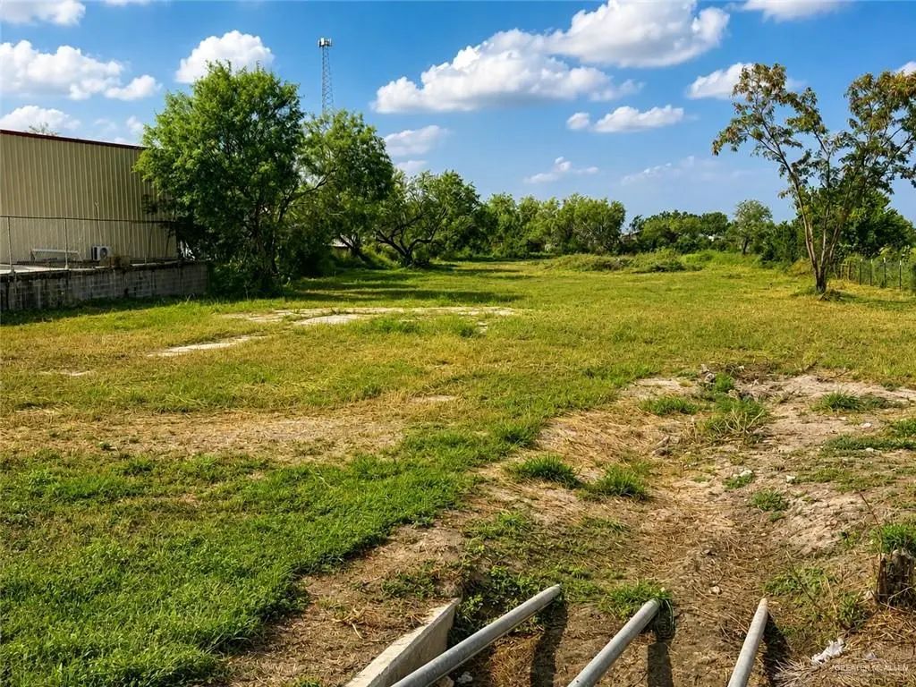 667 W Expressway 83, Sullivan City