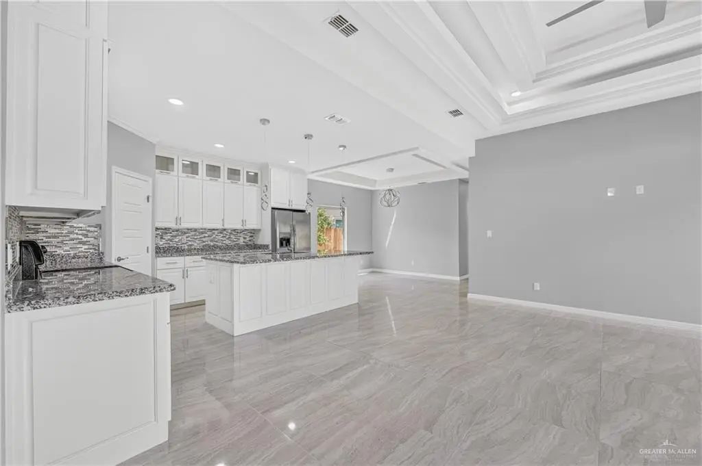 3401 Showboat Drive, Edinburg Property Listing: MLS® #515913