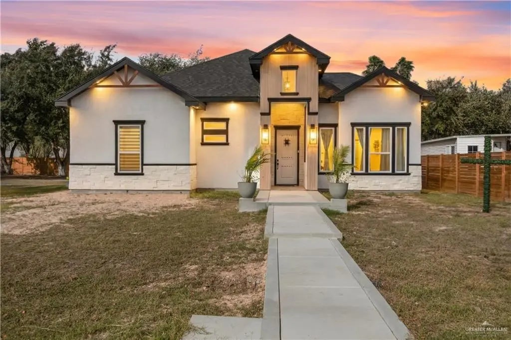 2800 Encke Road, Mission