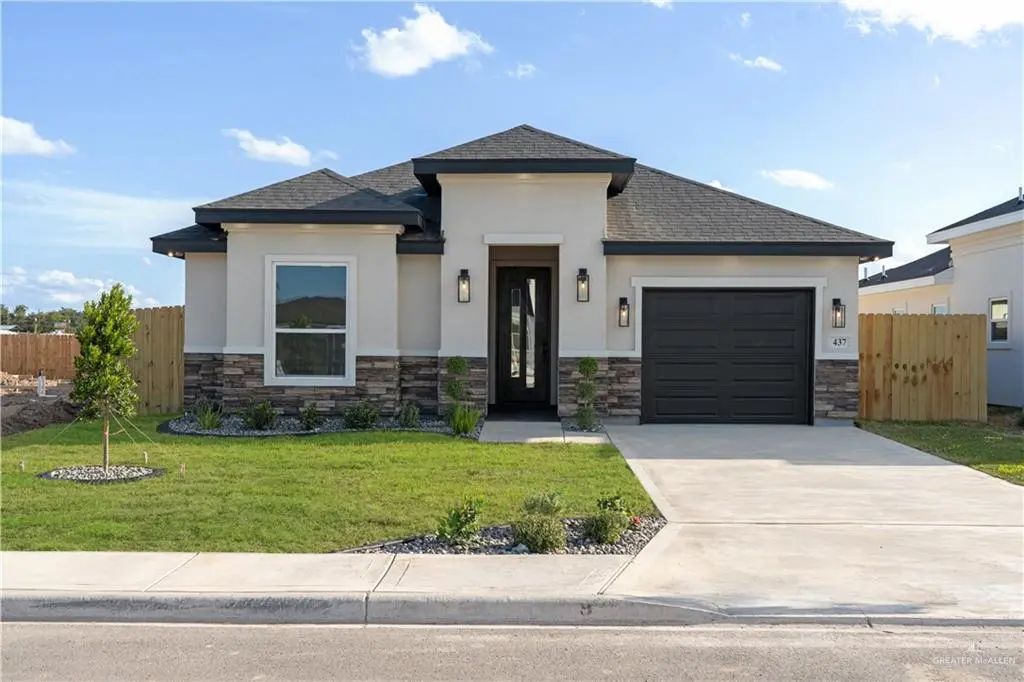 437 Sandy Road, Donna