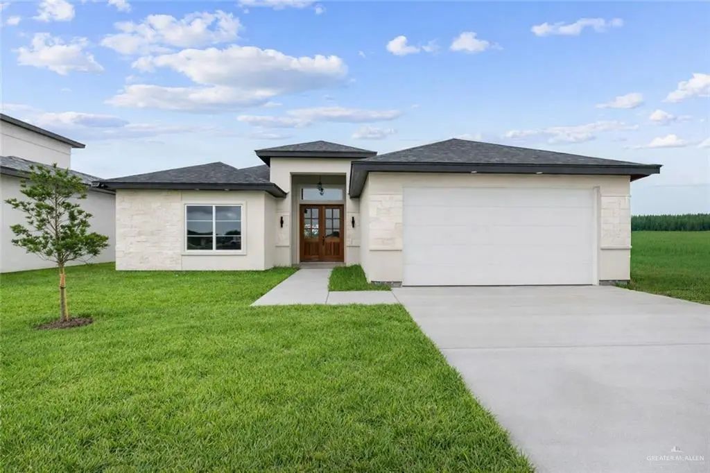 307 N 32nd Street, Hidalgo
