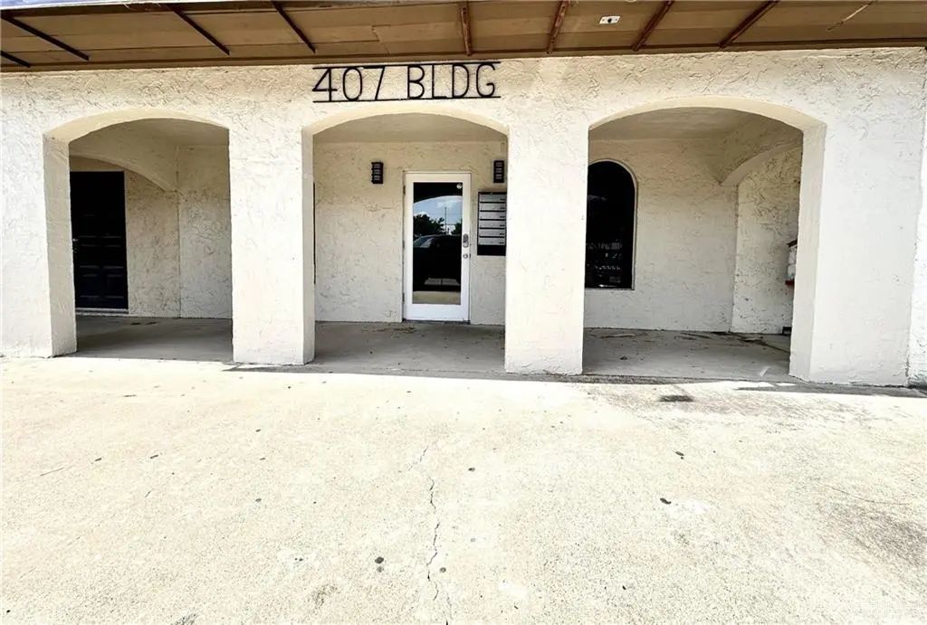 407 Nolana Avenue 2, McAllen