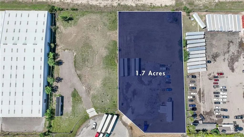 906 E Produce Park Road, Hidalgo