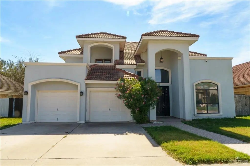 2702 Live Oak Street, Mission