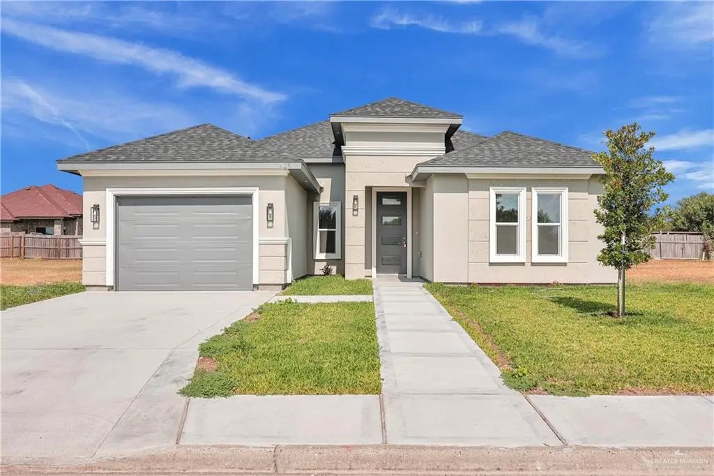 429 Serg Loop, Alamo