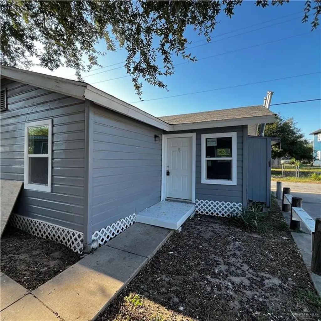 1007 W Saint Charles Street 5, Brownsville