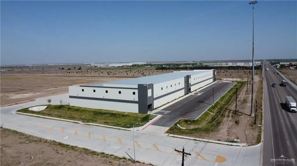 890-g E Military Highway, Pharr
