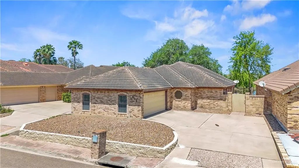 814 Rio Grande Drive, Mission