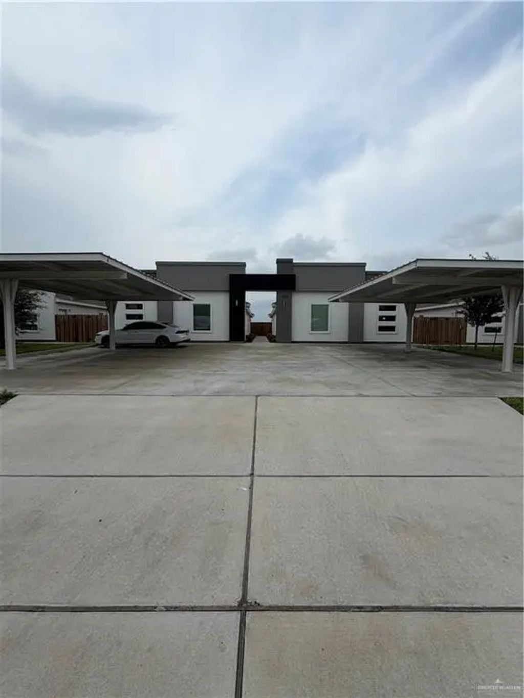 3304 Wolf Creek Avenue 4, McAllen