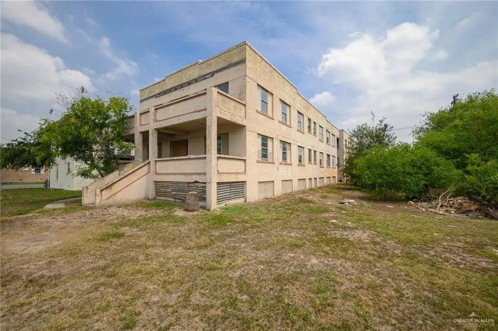 618 E Van Buren Avenue, Harlingen