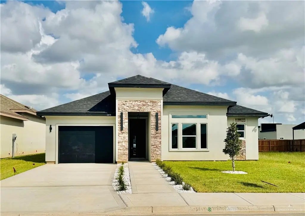 2411 E Sabinal Avenue, Hidalgo