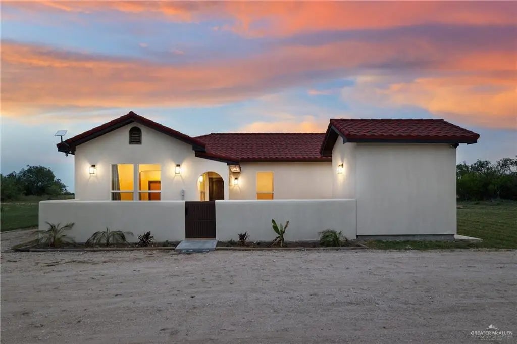 301 Pvt 755 Ranches, Encino