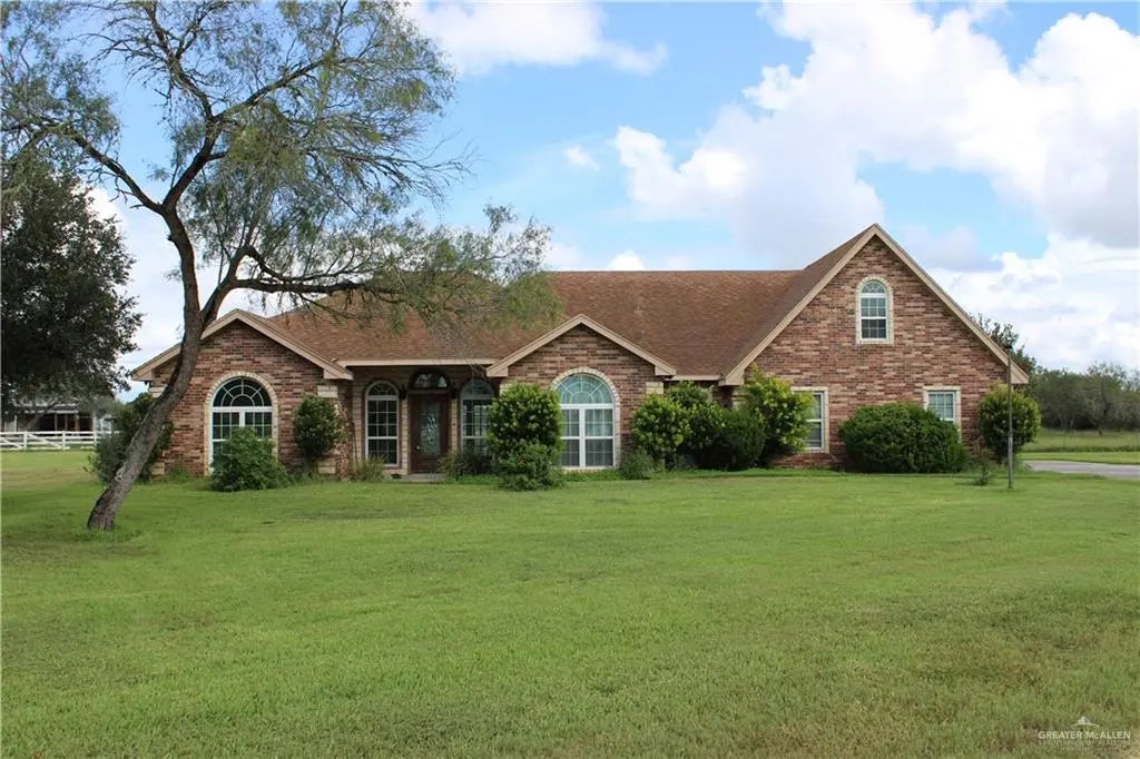 375 W Cr 401 Road, Falfurrias