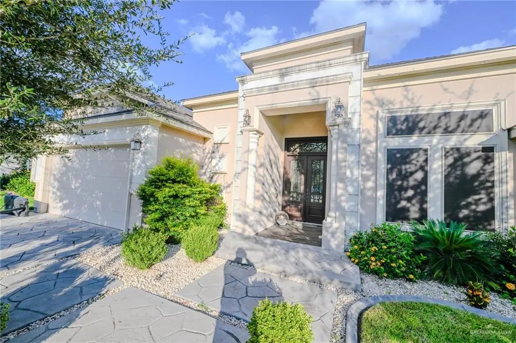 3002 Payton Drive, Mission