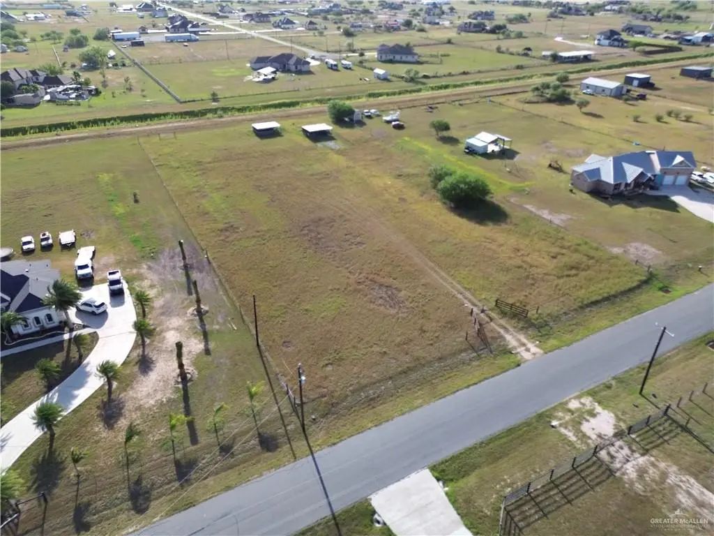 209 N J Hernandez Street, Progreso