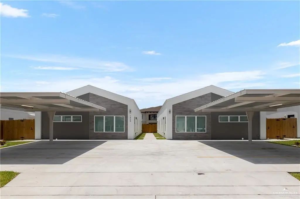 1424 E Hibiscus Avenue 3, McAllen