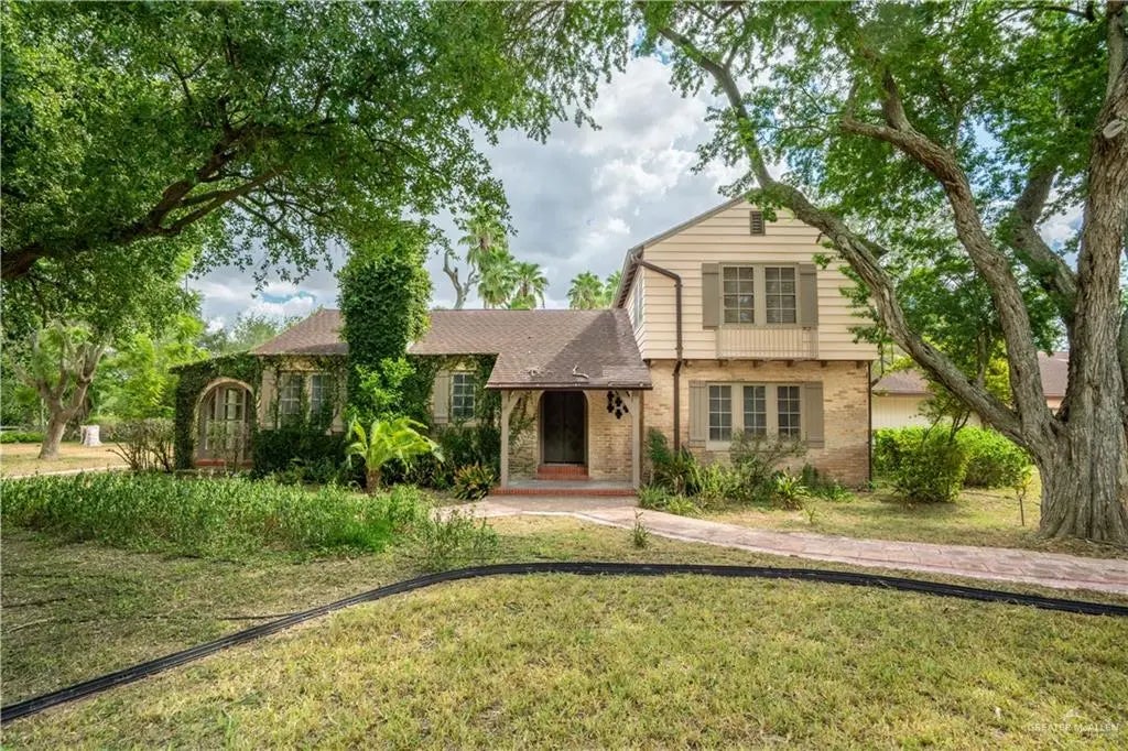 1131 W 6th Street, Weslaco