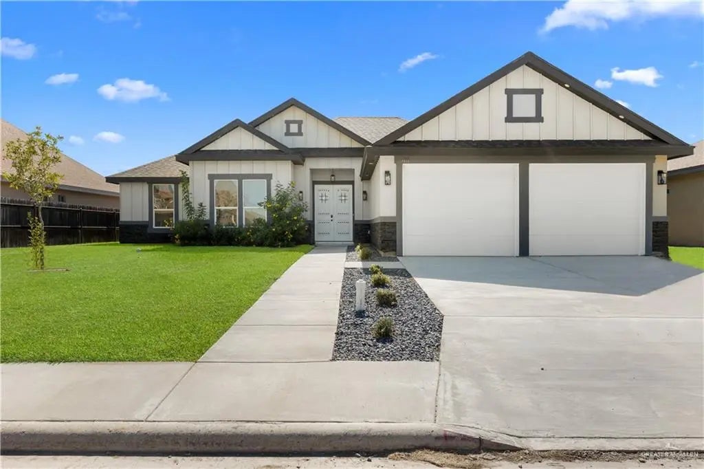 411 Thornwood Loop, Rio Grande City