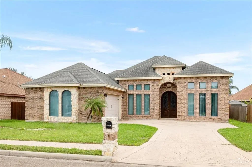 1910 W 41st Street, Mission