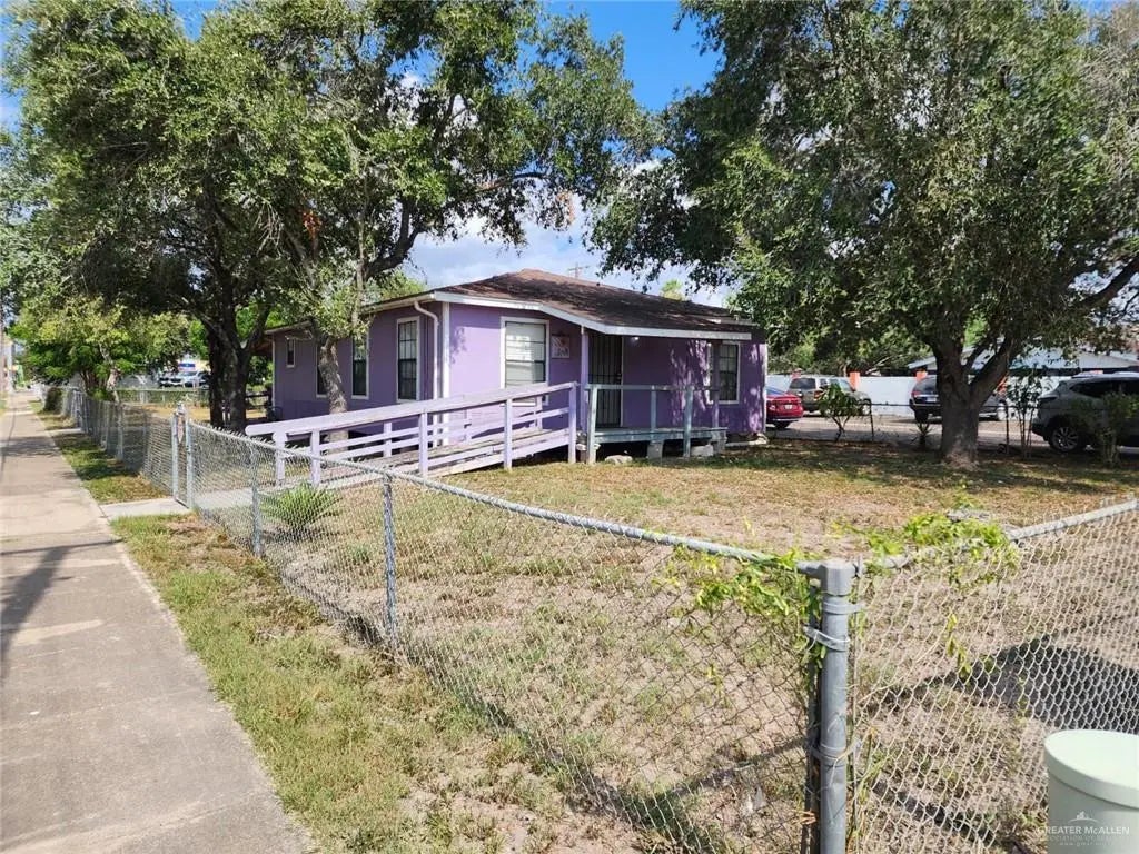 1101 E Cano Street, Edinburg