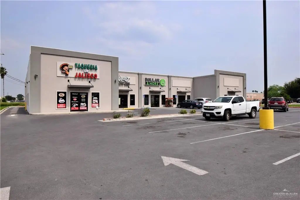 200 N Salinas Boulevard 2, Donna