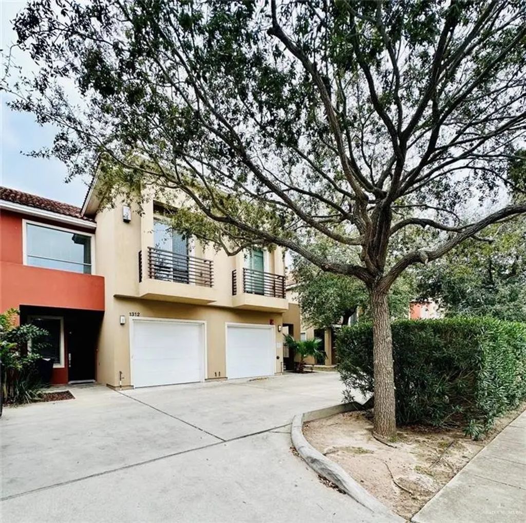 1312 E Pineridge Avenue, McAllen