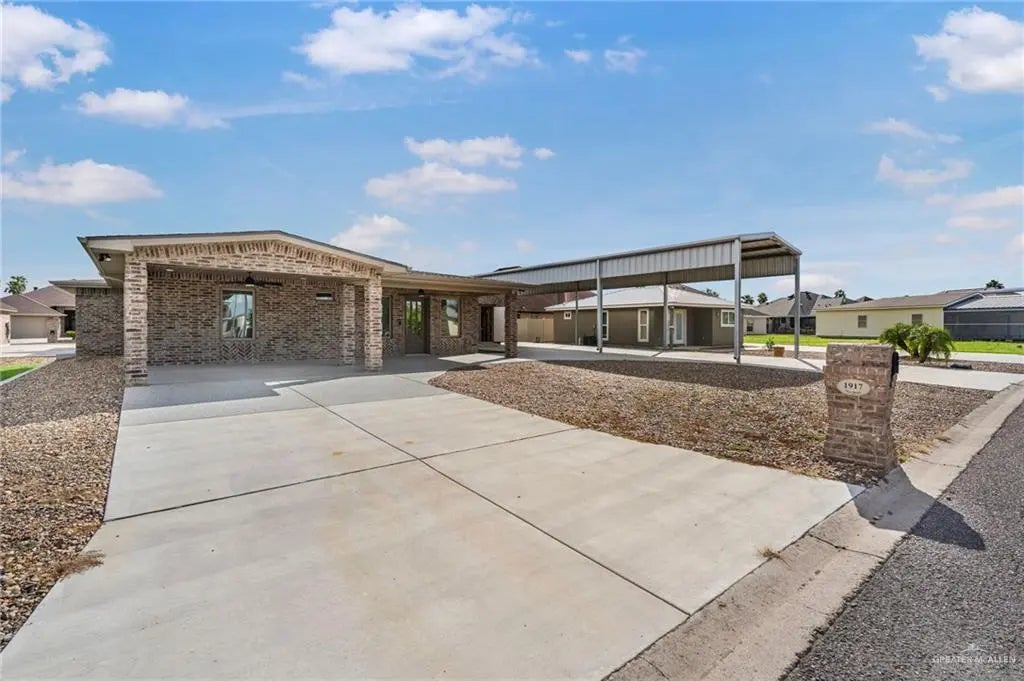 1917 W Bogey Drive, Mission