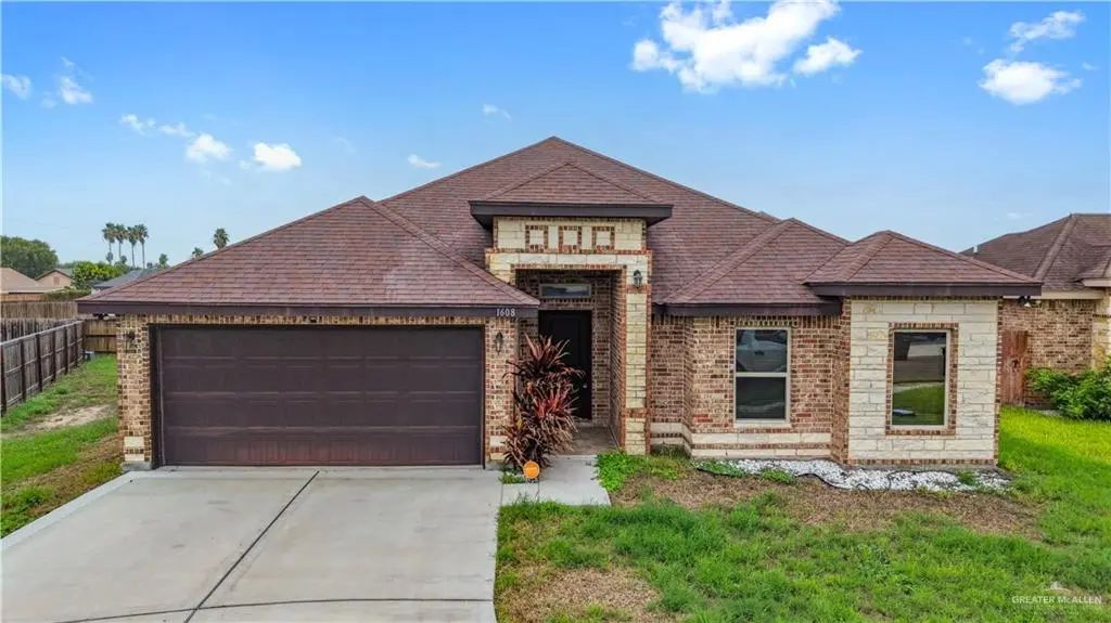 1608 Pecan Orchard Drive, Weslaco