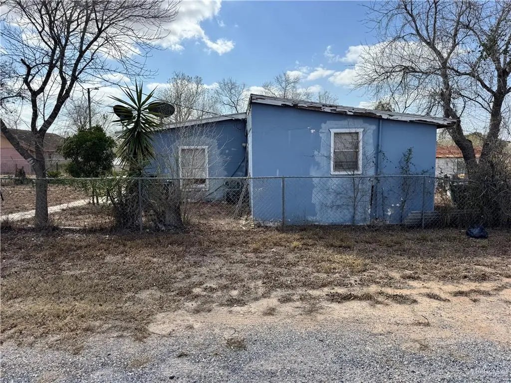 24121 Fm 1017, Edinburg