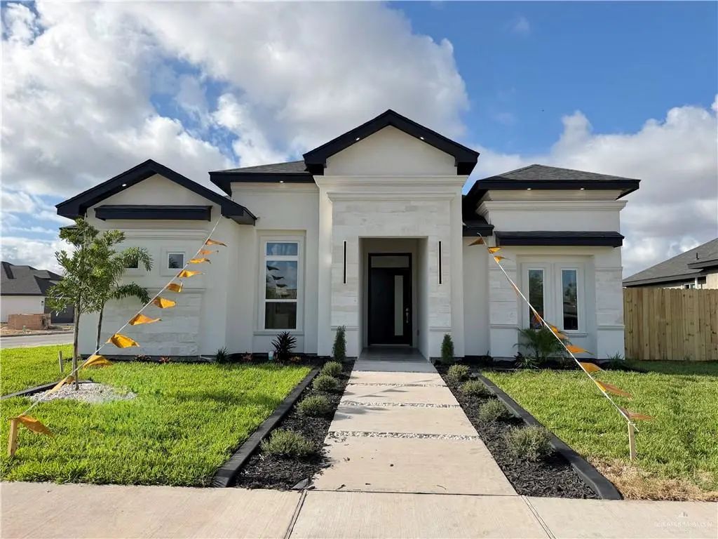 1008 Corales Street, Mission